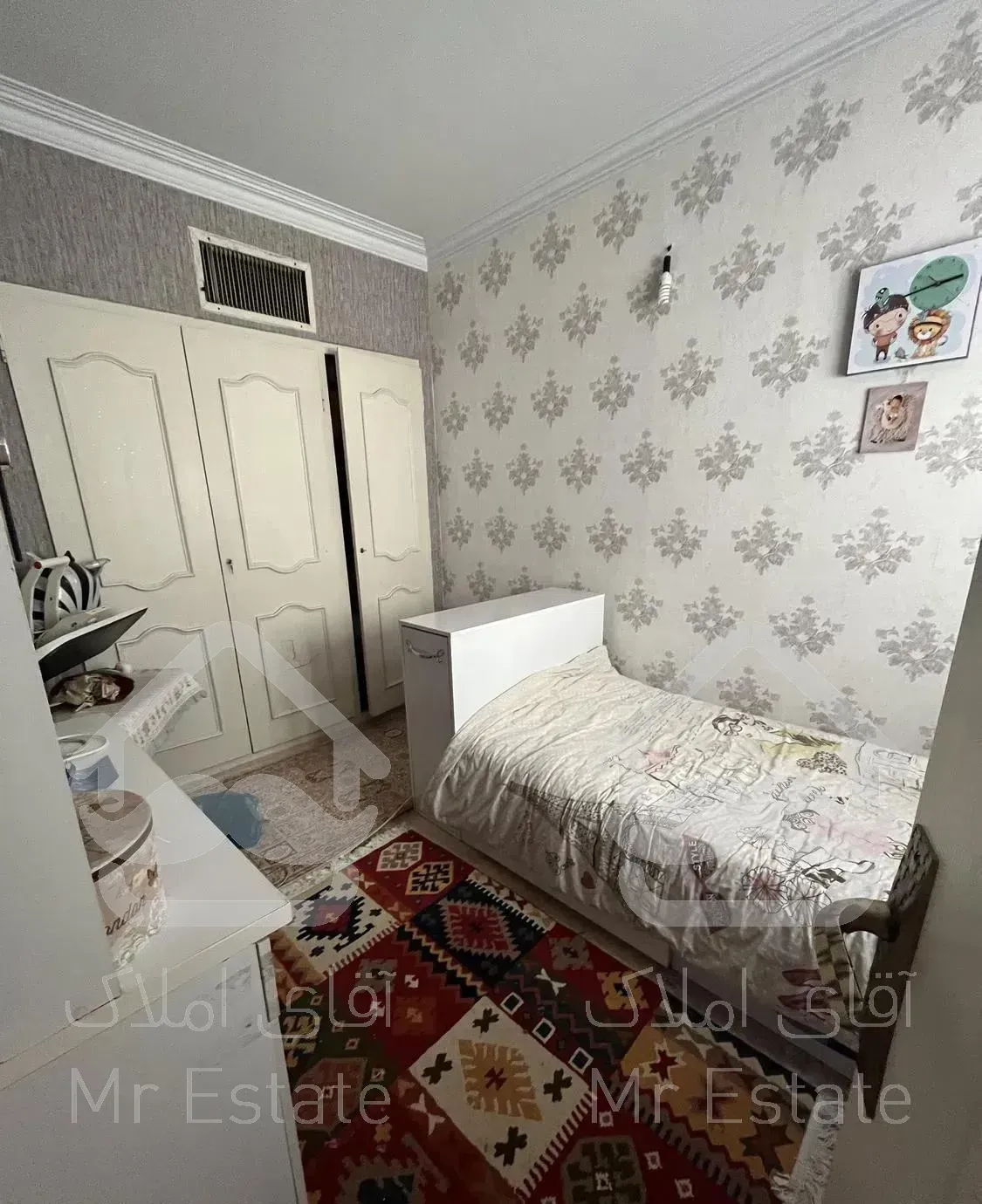 ۱۳۰ متری کامرانیه