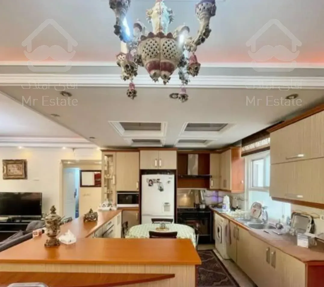 اپارتمان 135 متر ، فول امکانات ، مالک بسیار منعطف