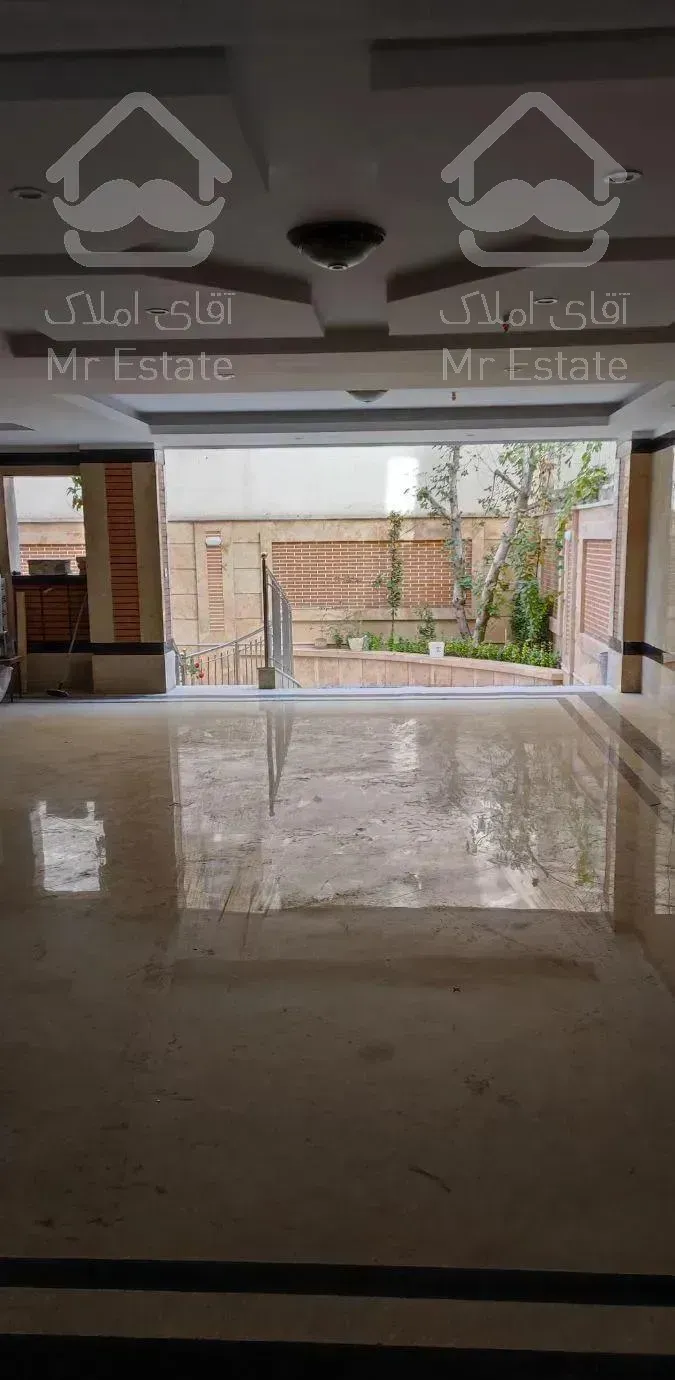 ۹۶مترکلید نخورده پارک کوروش