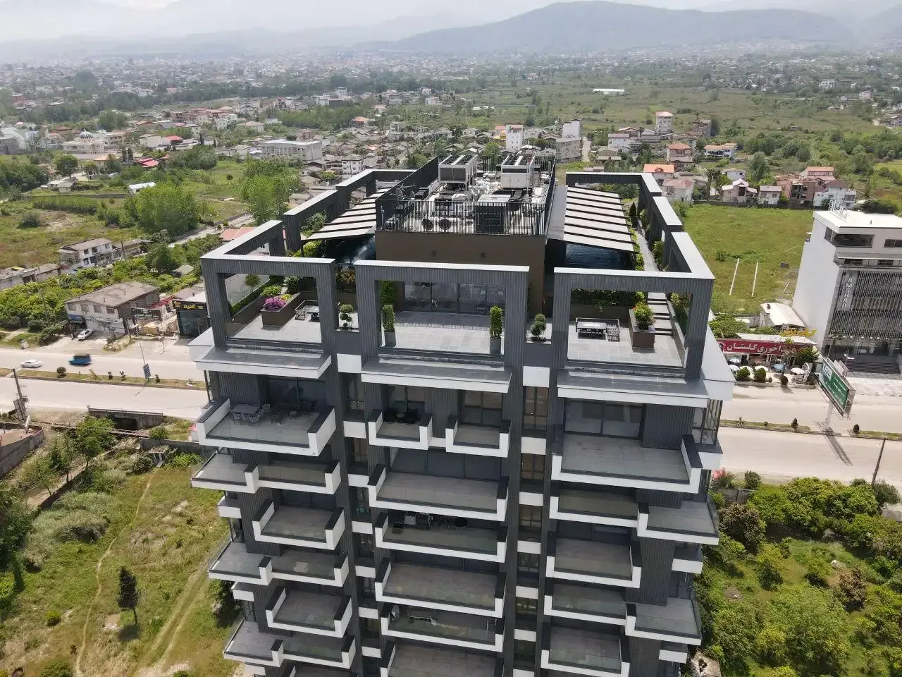 houseImg