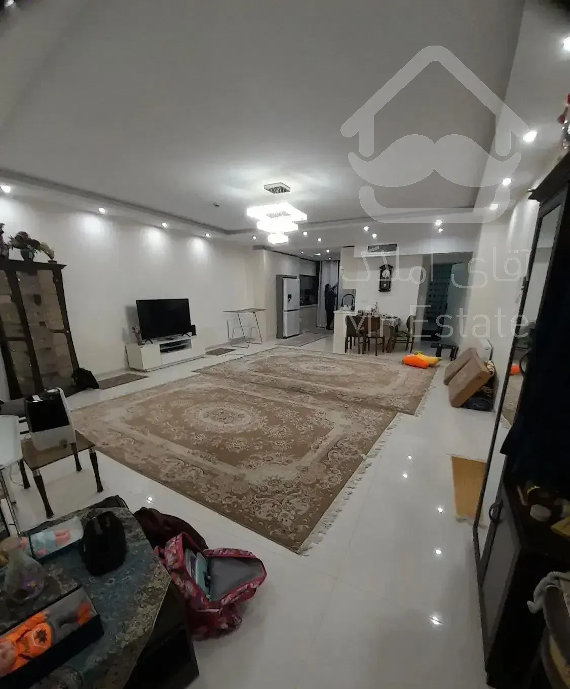 ۱۰۵متر آپارتمان/نوساز تکواحدی/روبروی معین مال