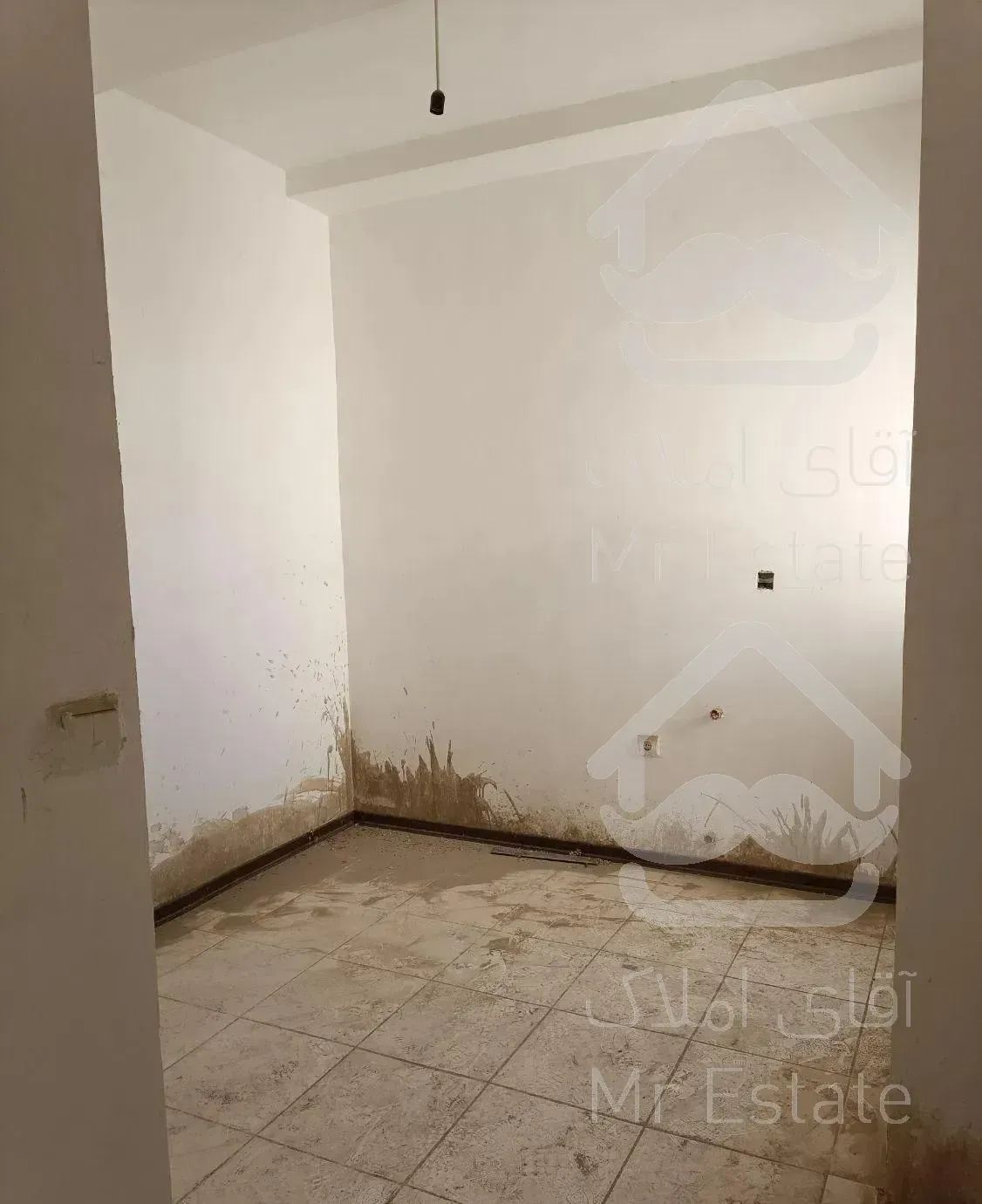 ۹۸ متر نوساز