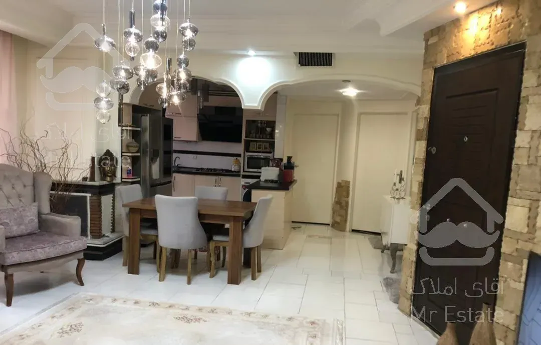 آپارتمان 100متری انوشیروان شرقی