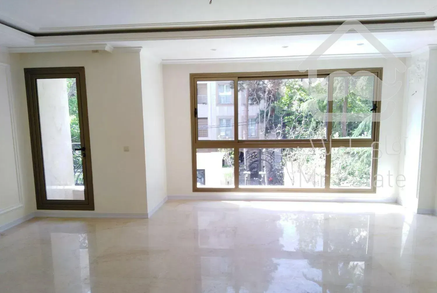 ** 150 متر فول امکانات * روبه آفتاب* میرداماد