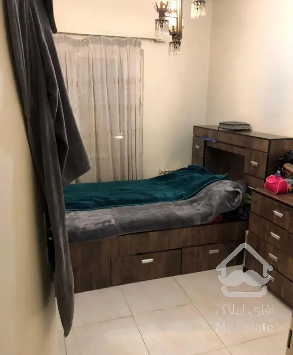 مطهری - لارستان ۹۵متر //  فرعی