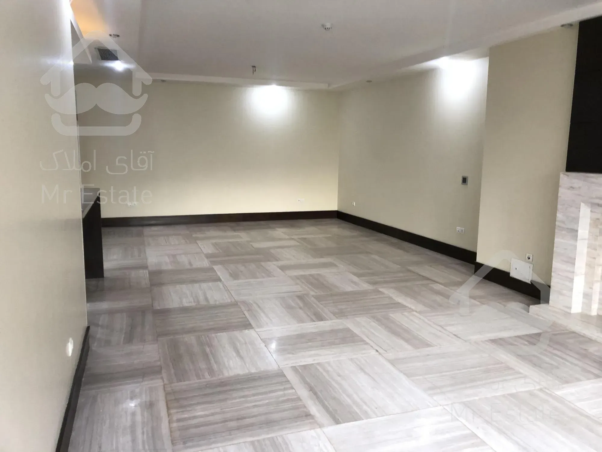 رهن و اجاره آپارتمان ۳۰۰ متری ۴ خوابه نیاوران فول