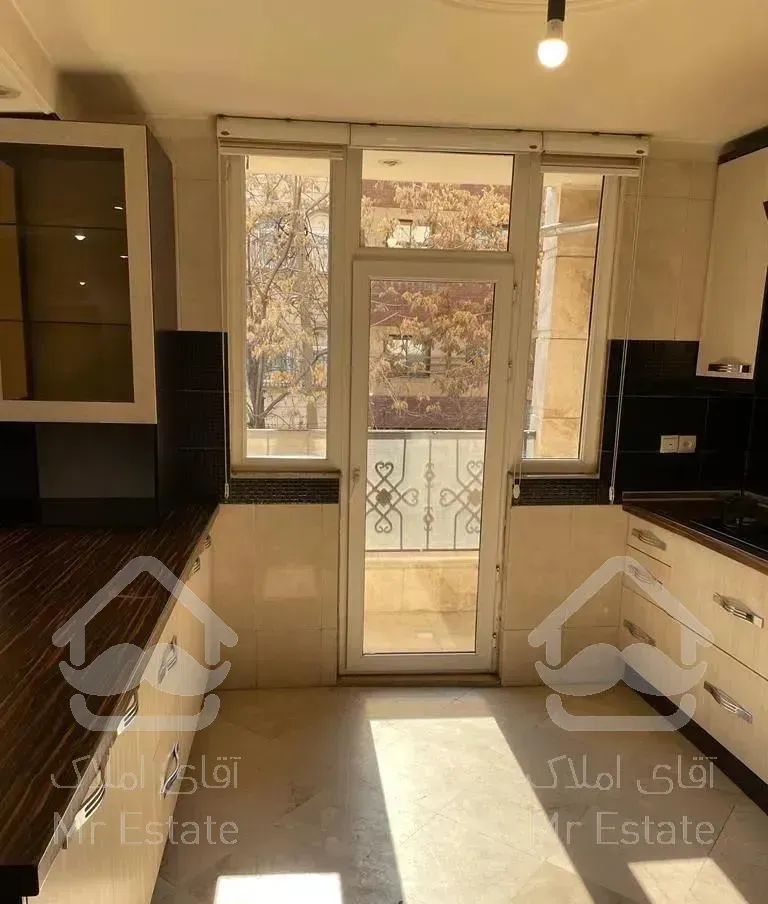 اپارتمان ۱۳۸ متری سه خوابه در خواجه عبداله تیسفون