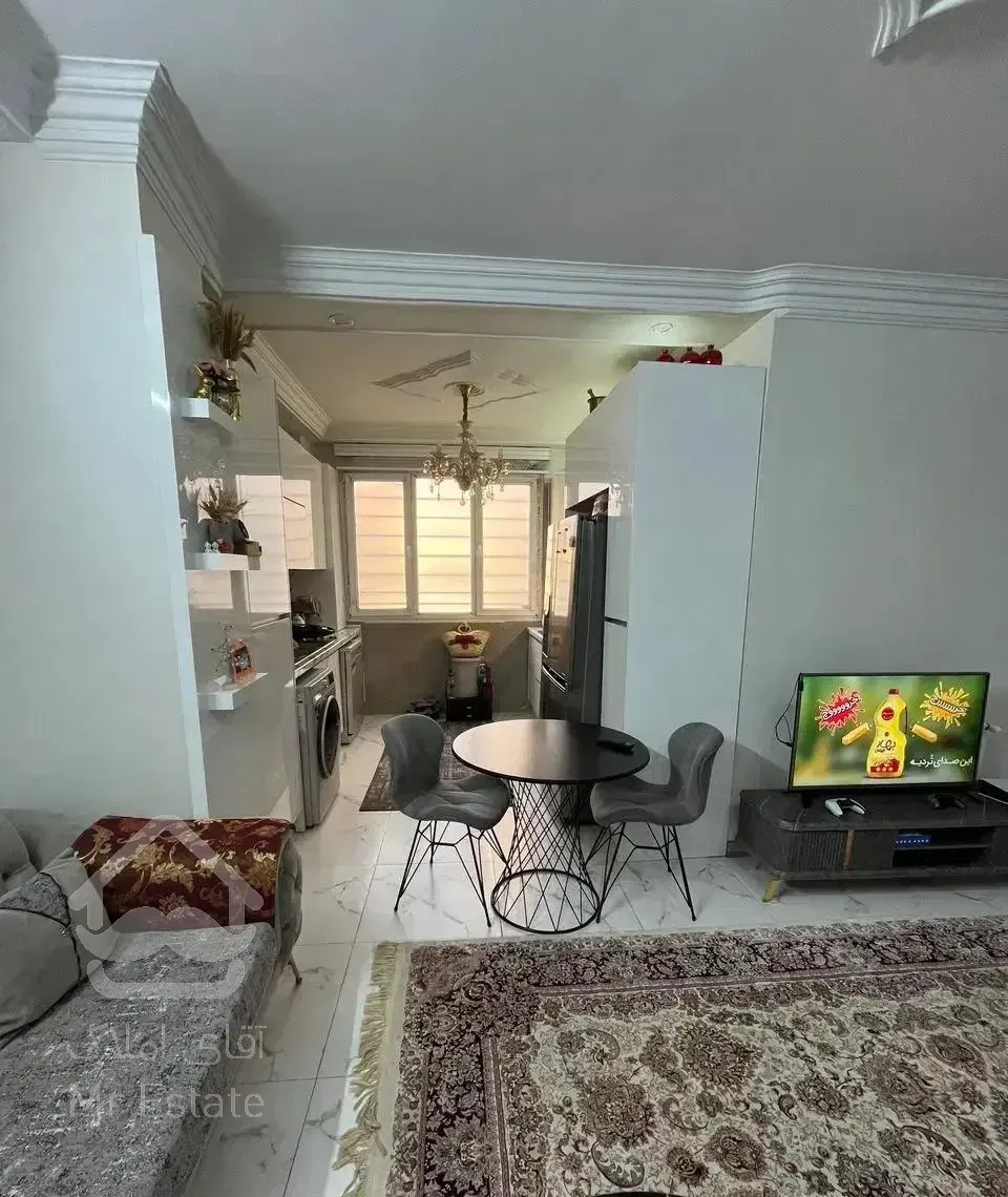 ۷۰ متر / ۲ خوابه  کم واحد  چیتگر شمالی  تهرانسر