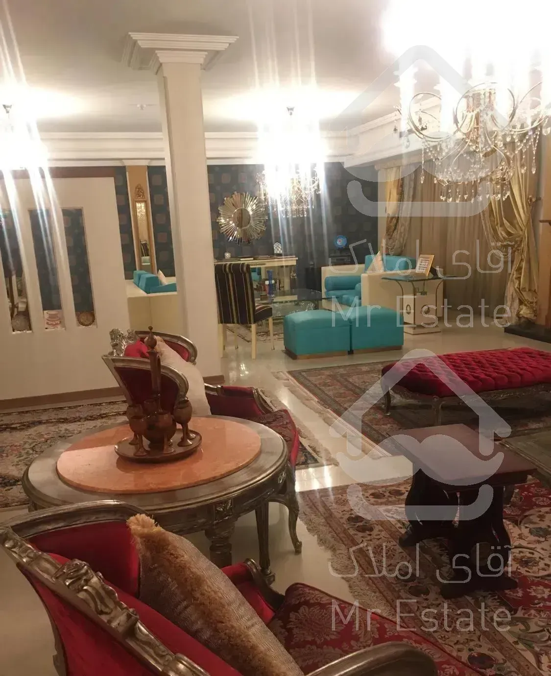 شیخ بهای شمالی ٢١٠ متر ٤ خوابه تک واحدی