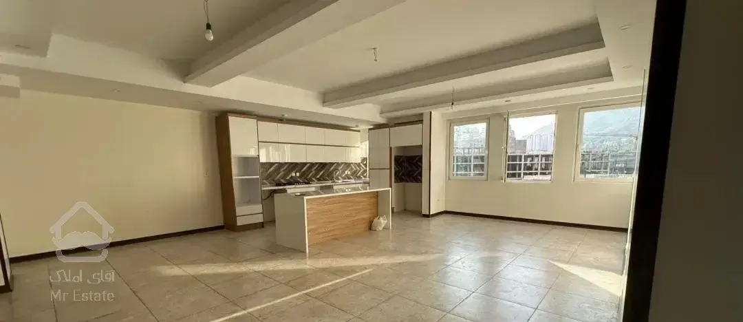 واحد ۱۶۵ متری ۳ خواب نوساز لوکس دریاچه چیتگر