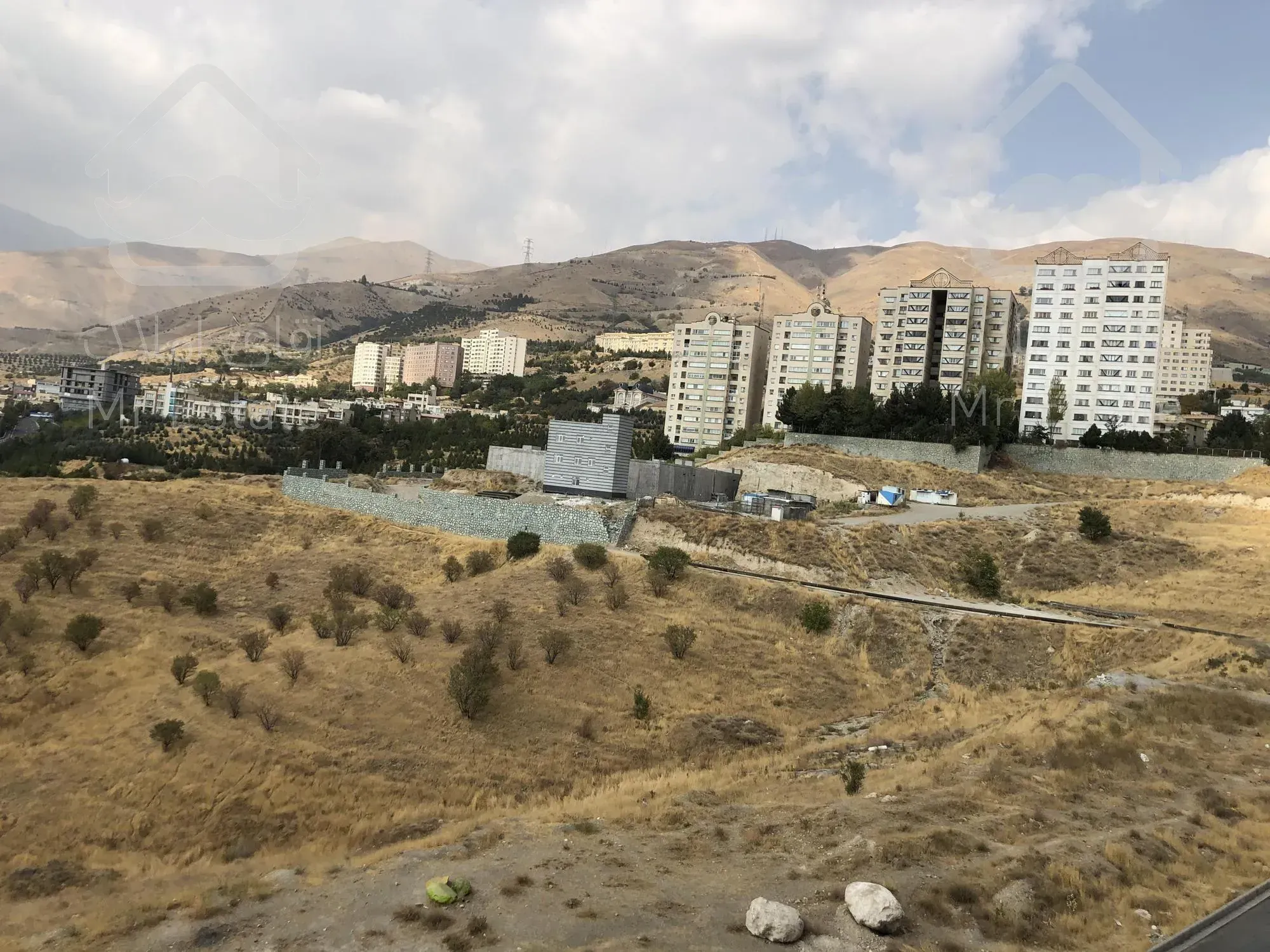 رهن و اجاره آپارتمان ۲۲۰ متری ۳ خواب سوهانک ویو