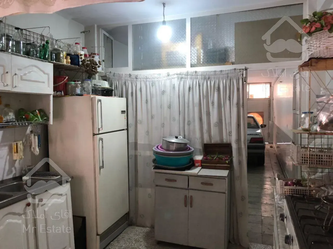 ویلایی ۲۰۰ متری با تجاری در المپیک/زیبادشت