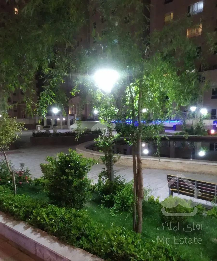 آپارتمان ۱۱۰ متری سه خوابه