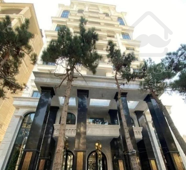 ۱۲۰متری نوساز/سازه برند/تراس چیدمانی باویوابدی شهر