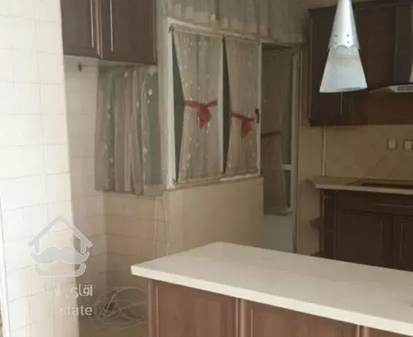 ۸۵متر فلکه اول صادقیه