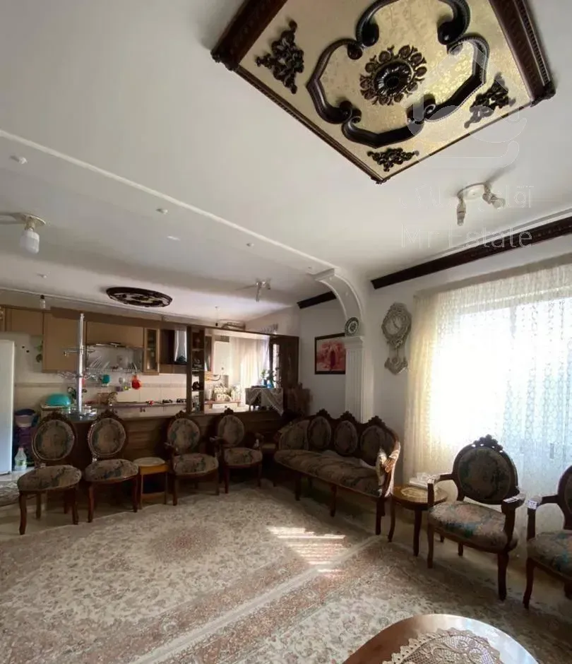 فروش خانه ویلایی -دوطبقه ی مجزا