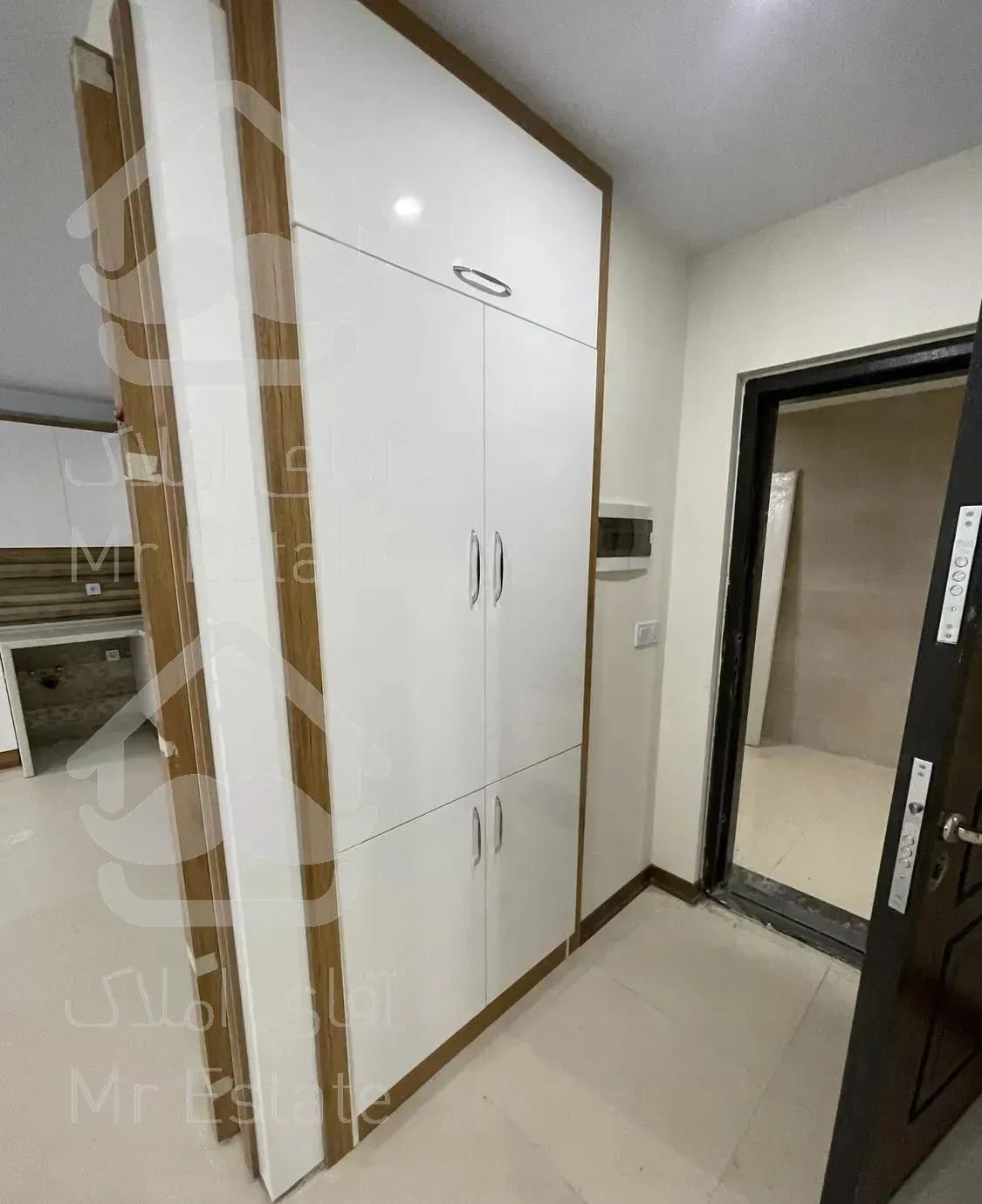 ۱۱۵ متر ۲ خواب کلیدنخورده دریاچه چیتگر