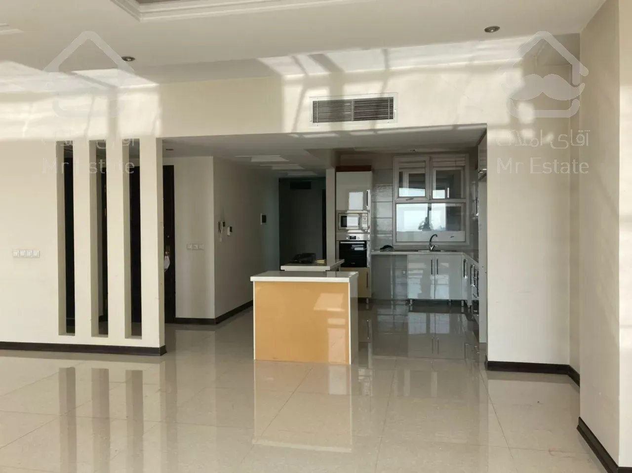 اجاره 190متر غرق نور. خوش نقشه. دیباجی شمالی