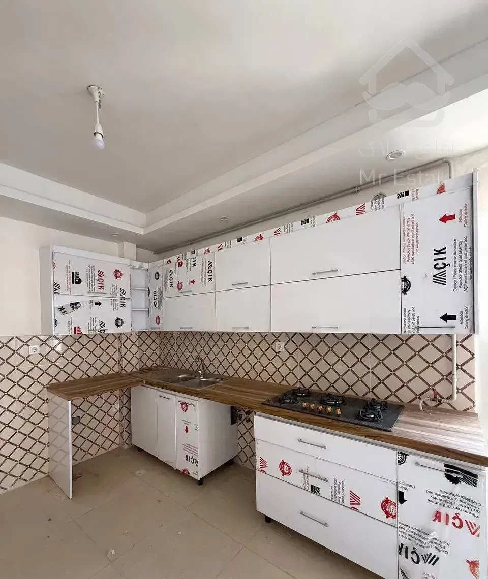 فروش واحد نوساز 110متری خوش نقشه