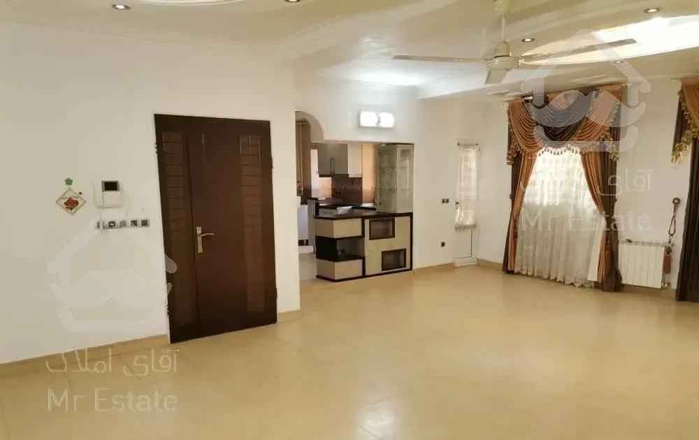 آپارتمان ۱۴۰ متری در کوی پردیس  شمالی و جنوبی