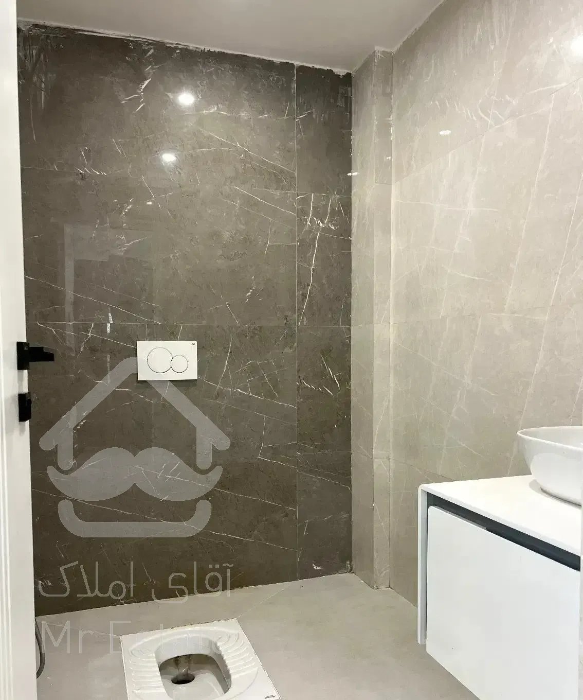 102متر/سالن‌پرده‌خور/نوساز‌کلیدنخورده/شرق مرزداران