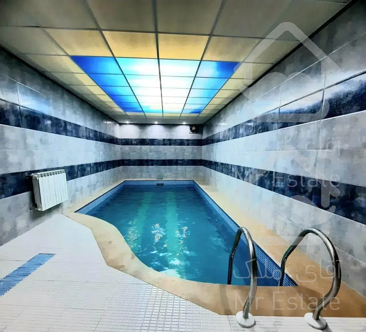 ویلا استخردار حیاط باغی ۱ماه ساخت