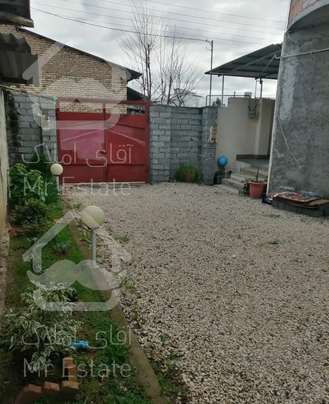 اجاره ویلا دربست حیاط دار با امکانات کامل