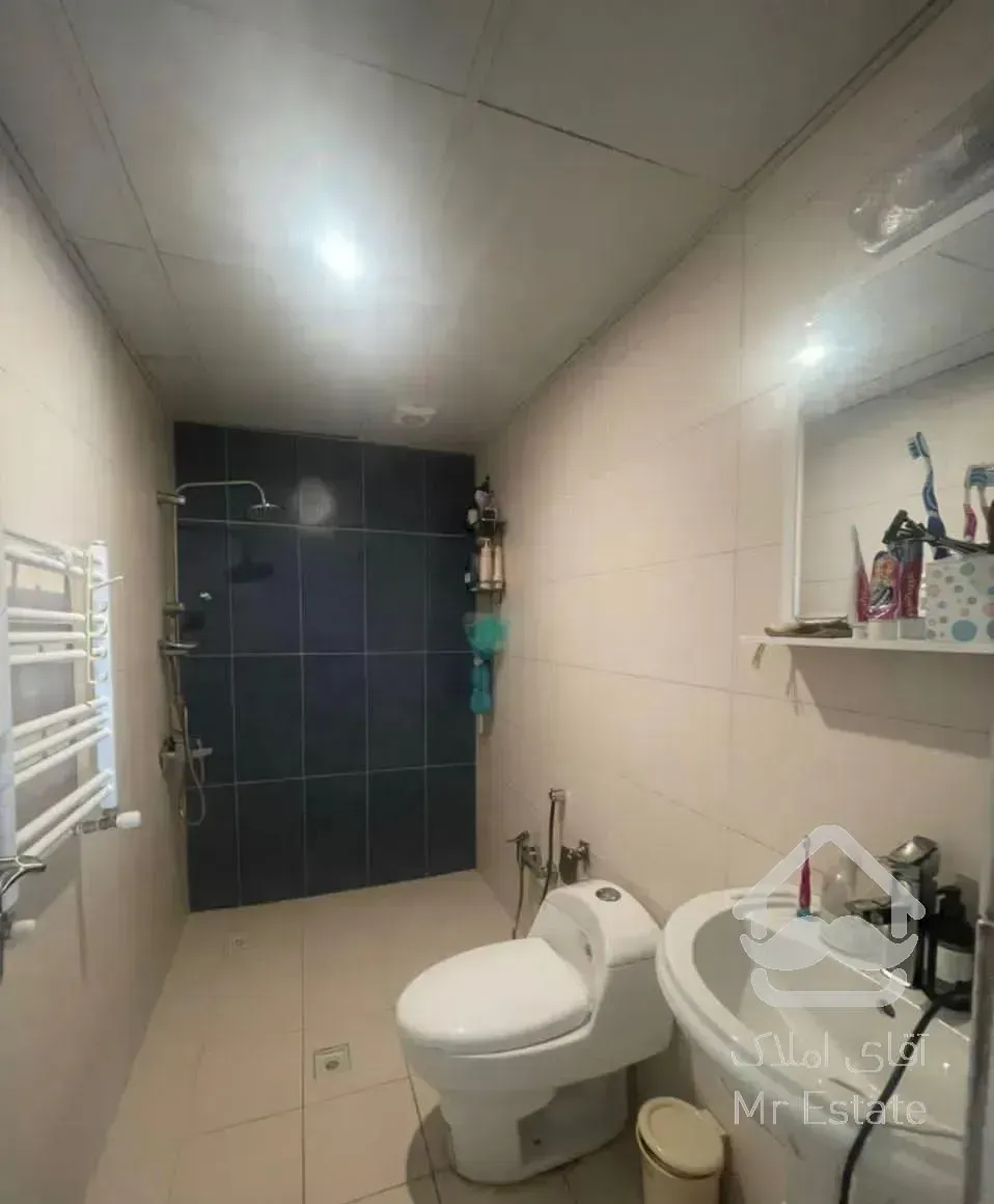 ۸۰متری  برجهای دوقلو ویو مستقیم دریاچه