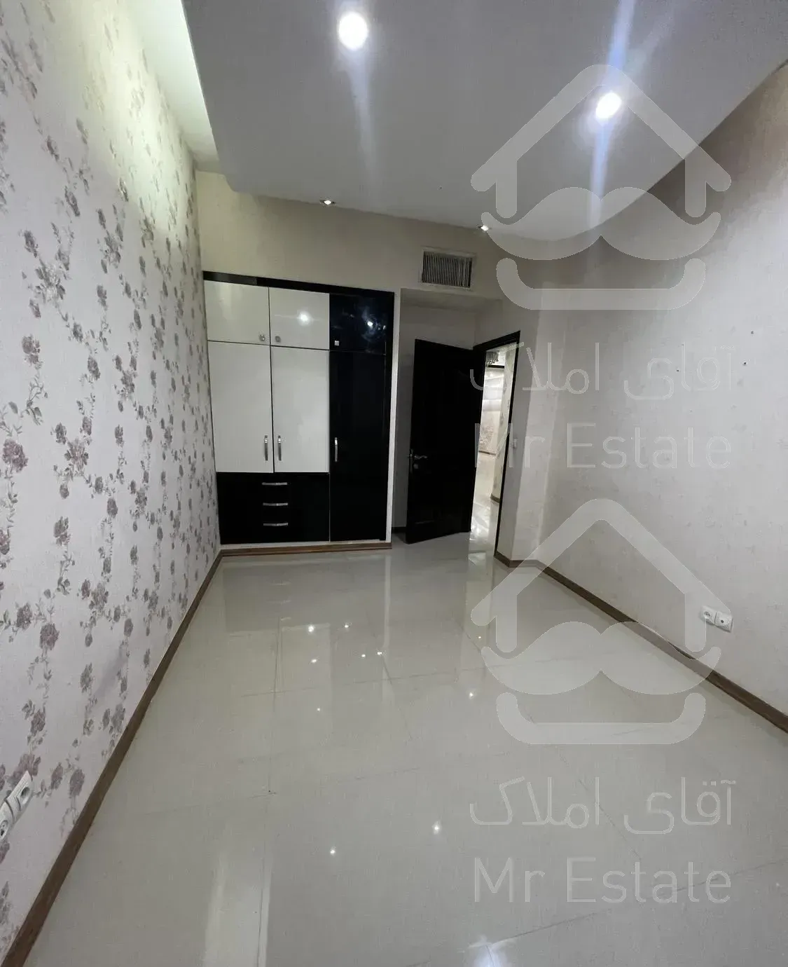 کوهک ۱۶۰ متر شخصی ساز