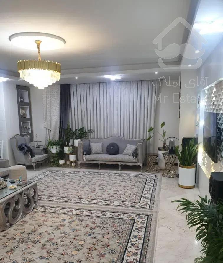 125 متر دو خواب غرق نور