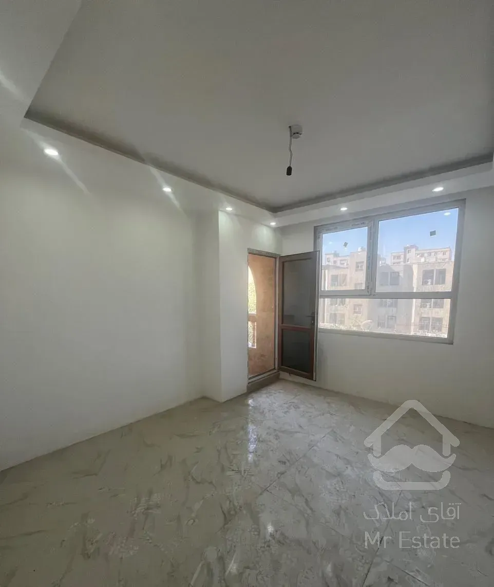 ۹۰متر/آپارتمان/کلید نخورده/بهشت بندر