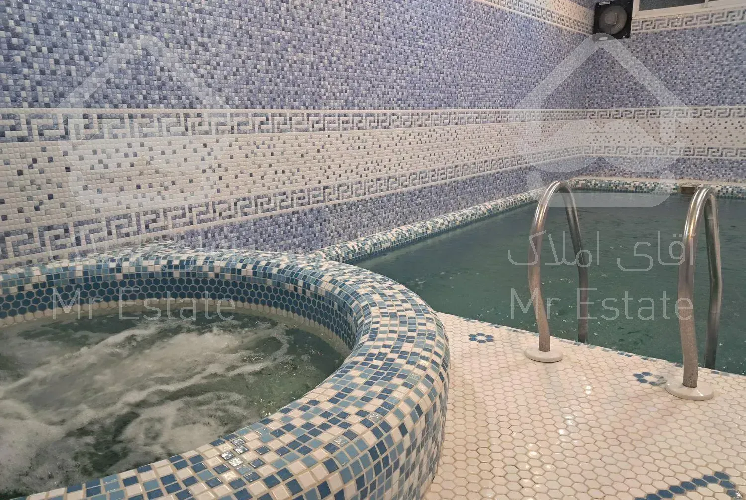 ویلا تمیز شیک  لب دریا