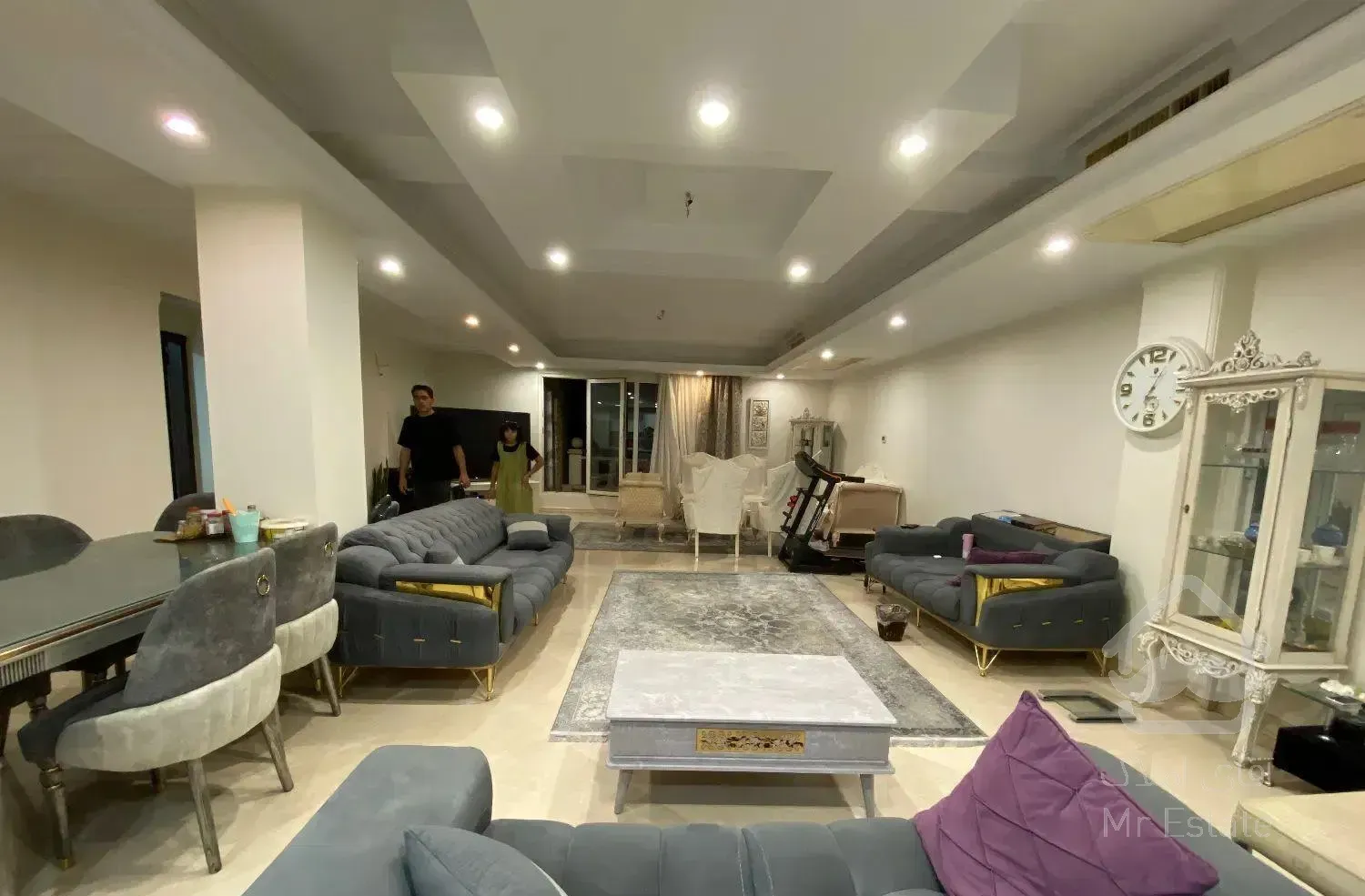 ۱۶۵متر گلابدره *نوساز و فوق شیک و عروس منطقه*