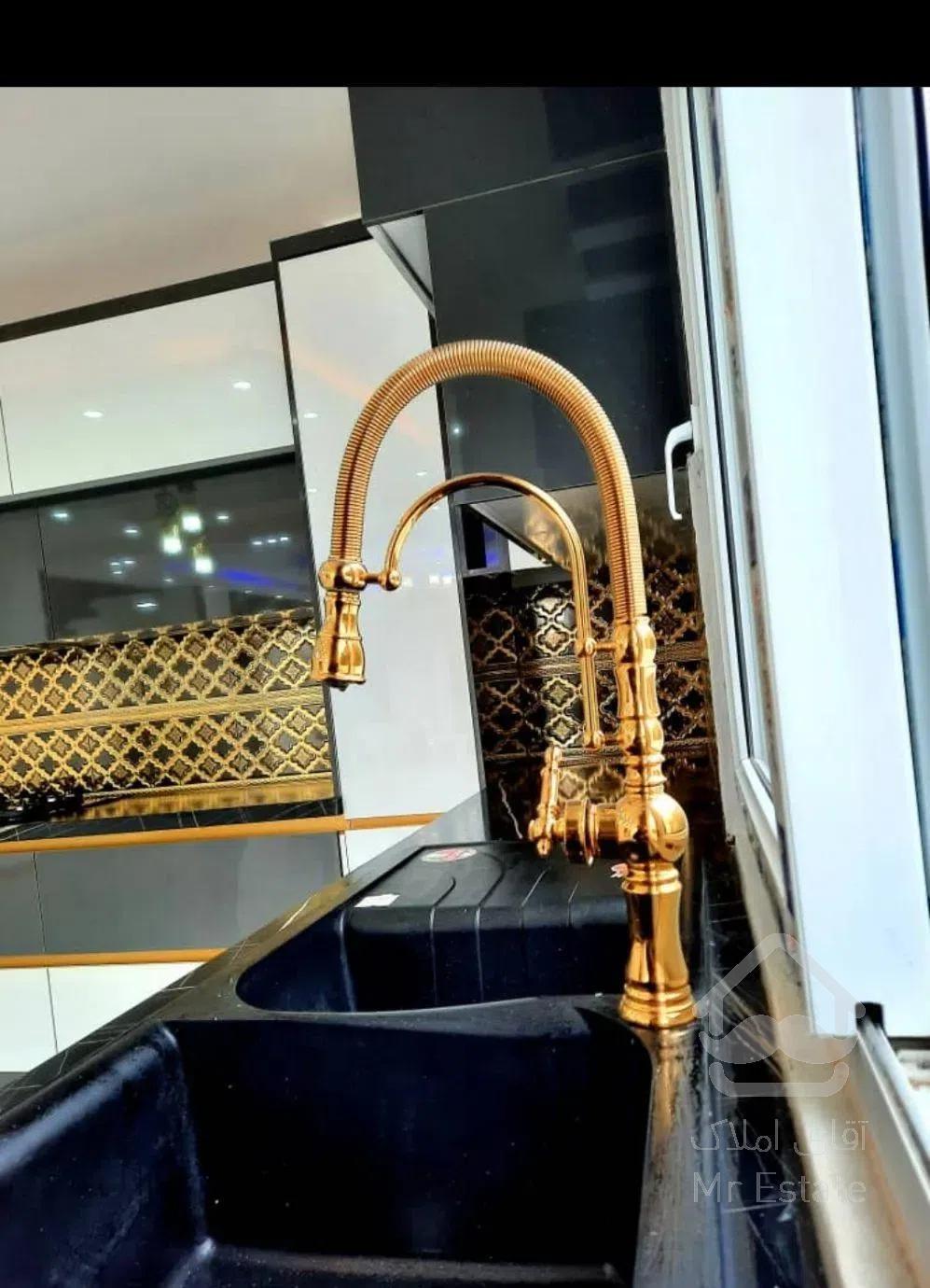 فروش آپارتمان ۲خواب*تک واحدی*شیک و خوش نقشه