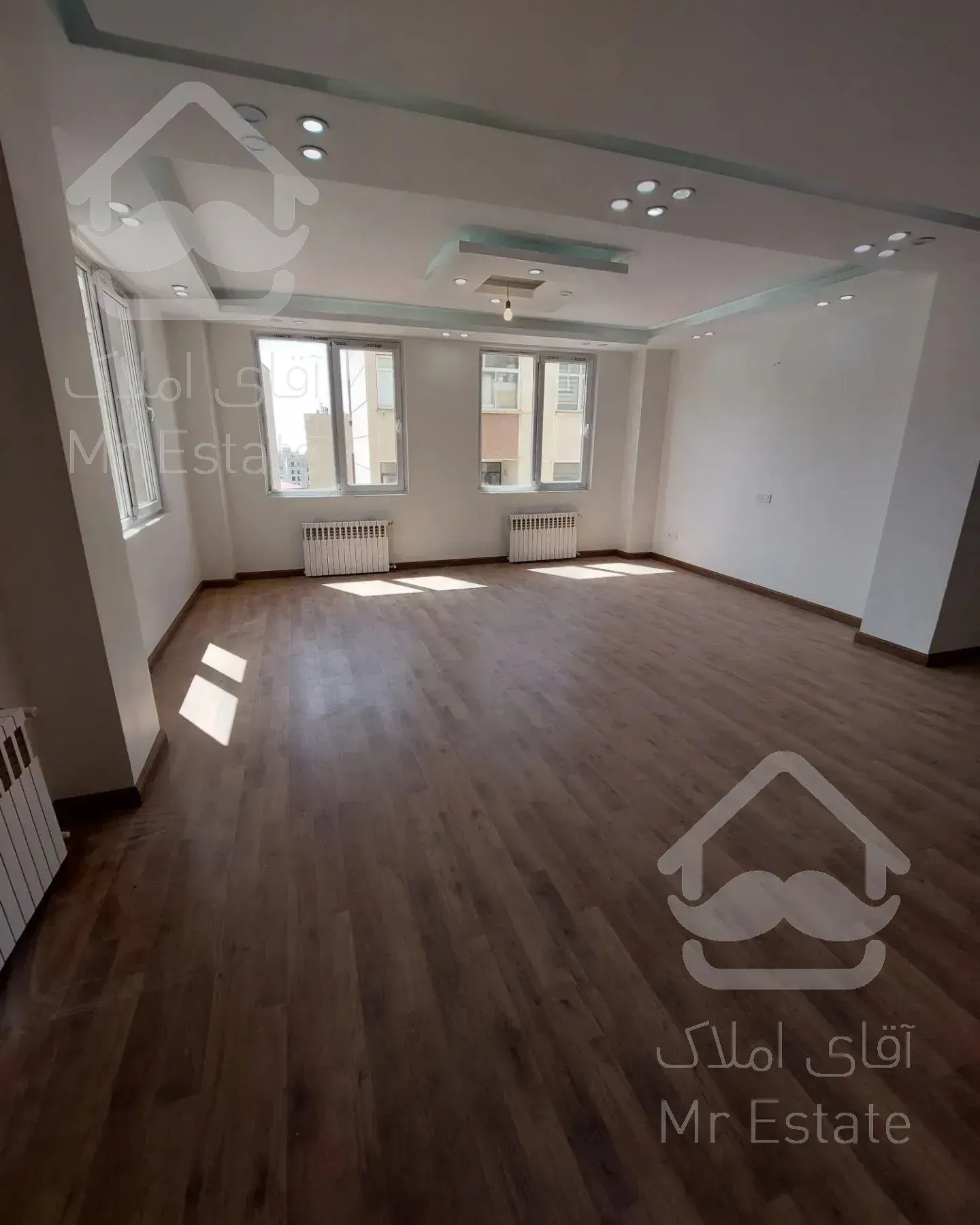 ۸۶متر/۲خواب/فول امکانات/خوش نقشه/بلوار عدل پونک