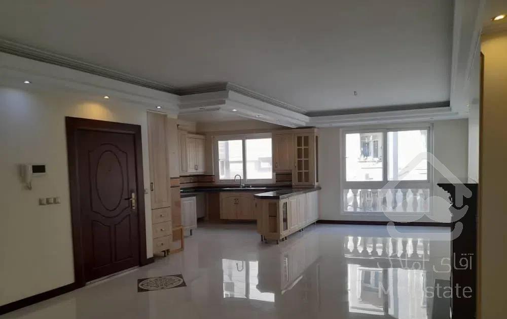 195 متر / 3 خواب / ویو باغ / نیاوران