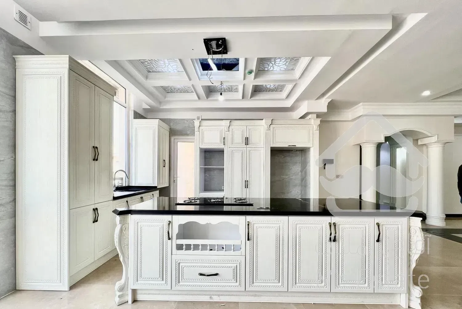 ۱۶۵م دیباجی/ پارک ارغوان / با لابی و سالن اجتماعات