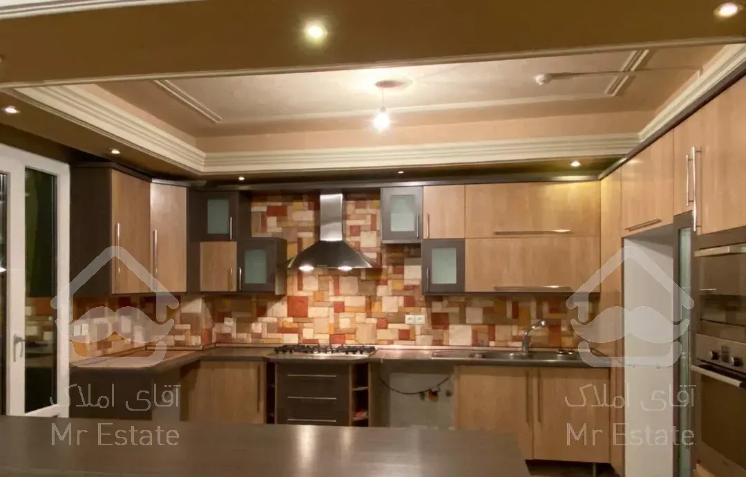 ۱۴۵ متری ، سه خوابه کوی فراز