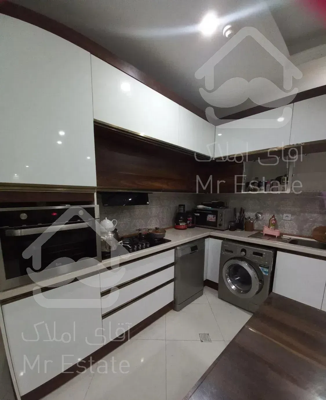 ۱۱۰ متر ۲ خواب با پارکینگ سندی در گلشهر کرج