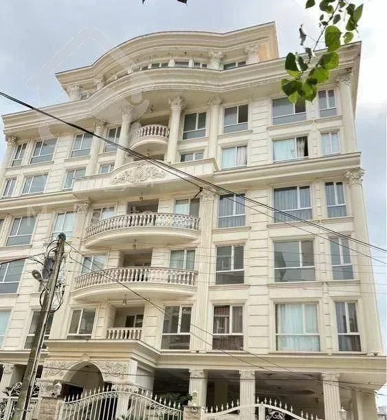 فروش واحد 135متری واقع در بلوار طالقانی رامسر