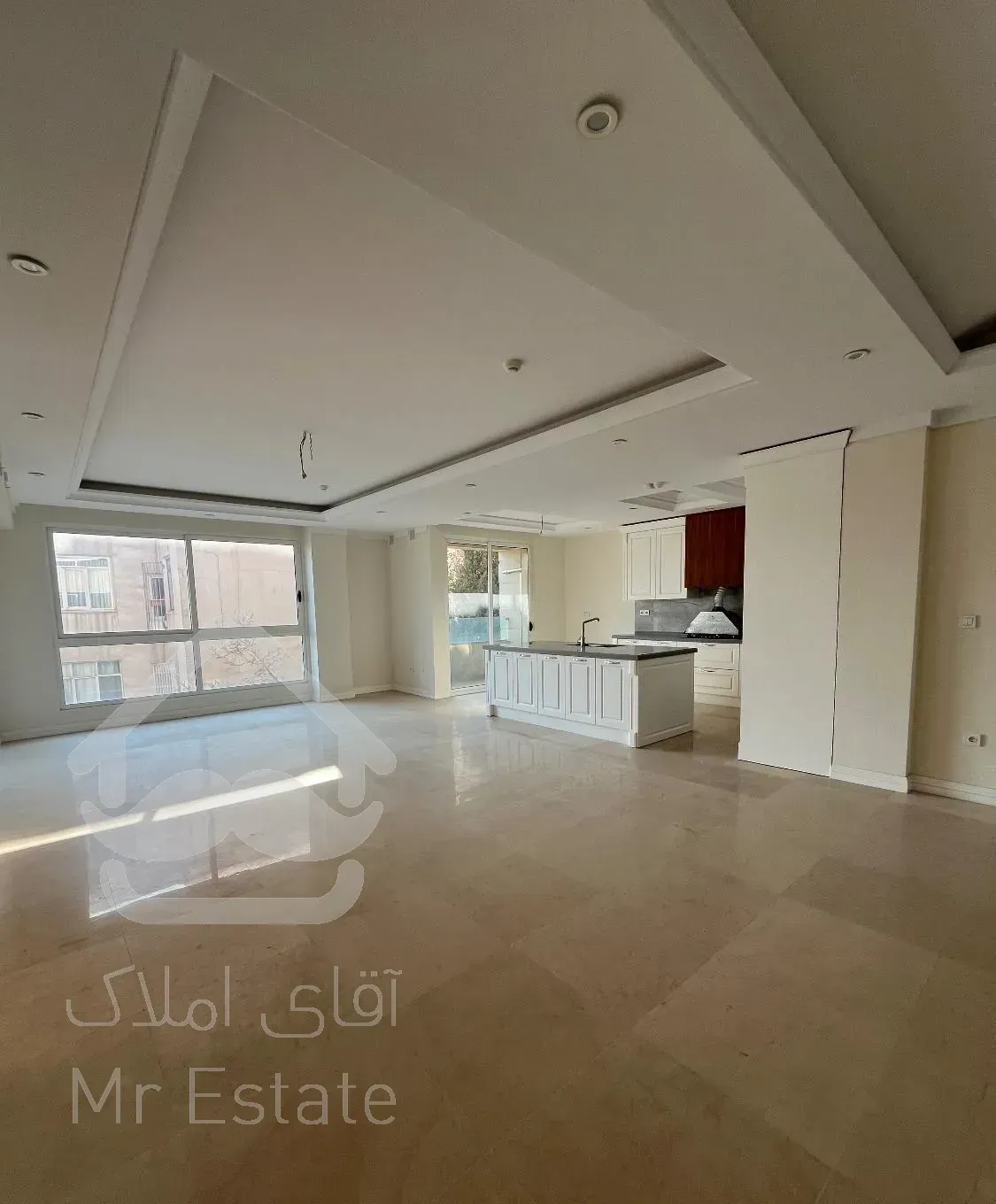 145 متر ۳ خوابه ** کاملا روبه آفتاب ** نفت نوساز