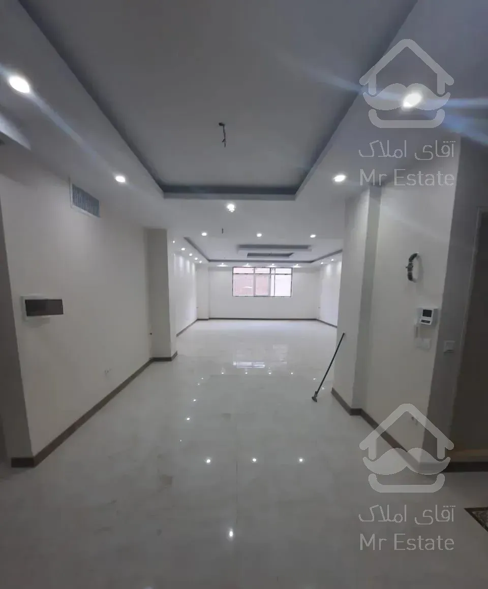 ۱۳۵ متر سندار اشتراکی جنوبی گلستان ها