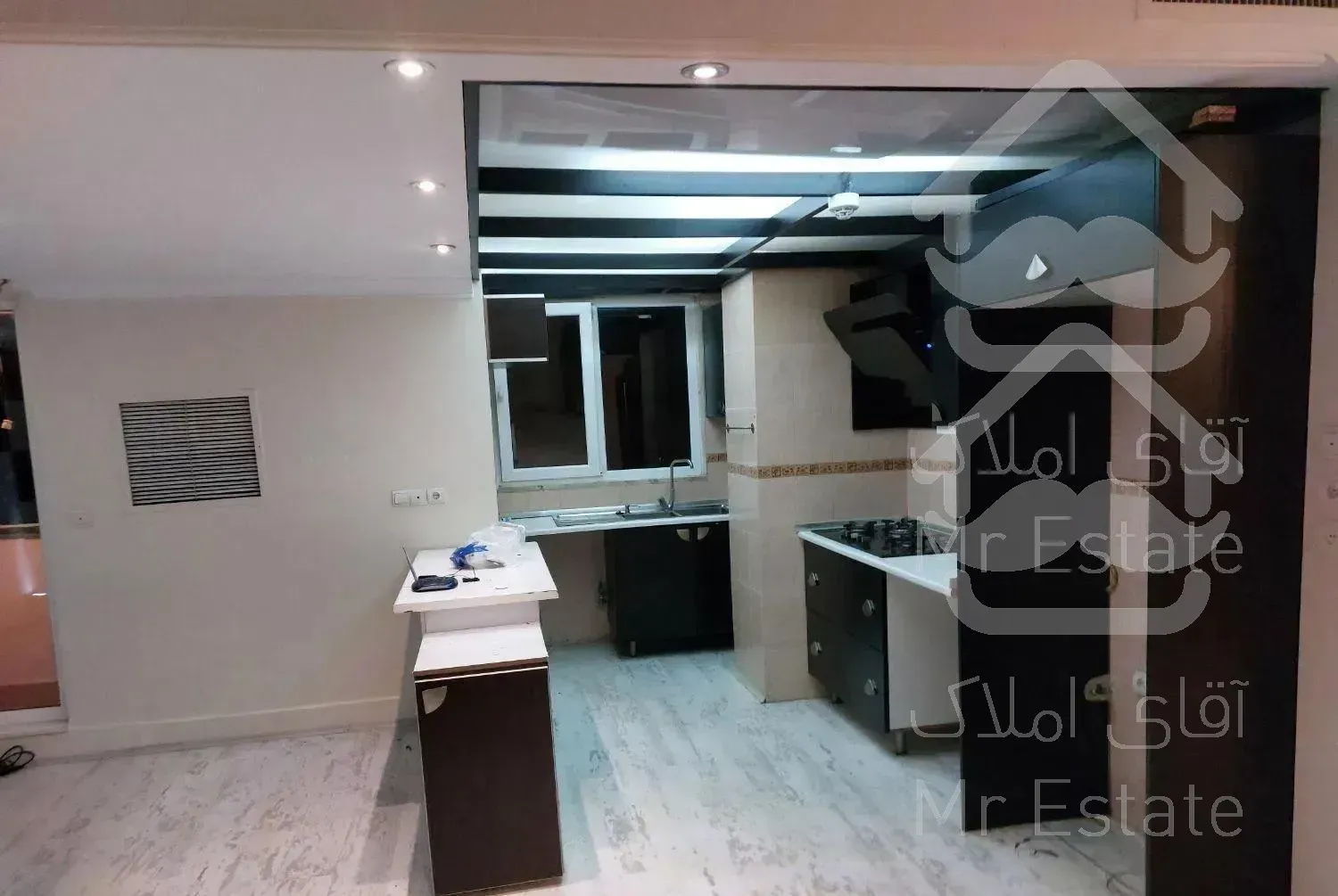 آپارتمان ۸۵ متر ۱ خوابه سعادت اباد