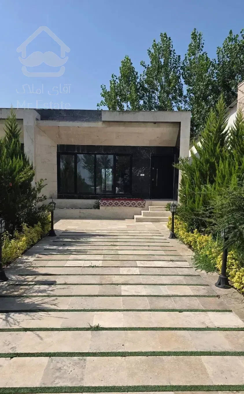 ویلای جنگلی نقلی/به قیمت اقتصادی و سند تک برگ