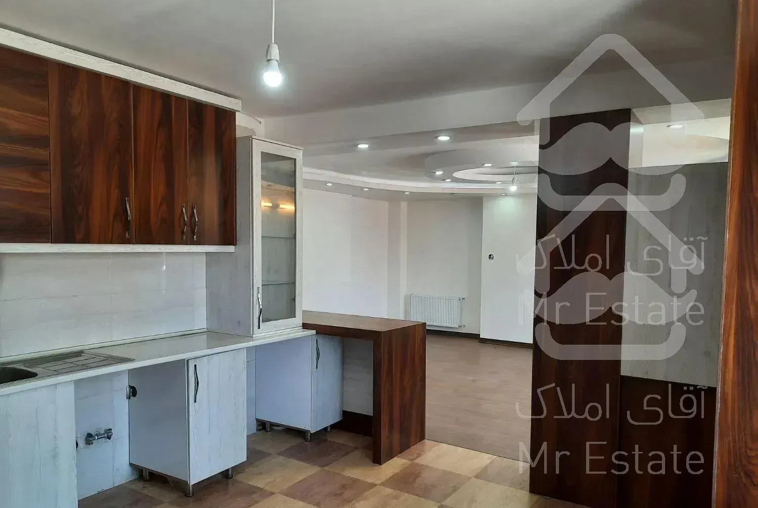 آپارتمان ۱۱۰ متر بلوار جهاد