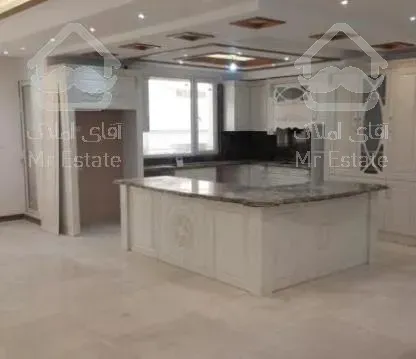 اپارتمان 200 متر اپادانا سه خواب