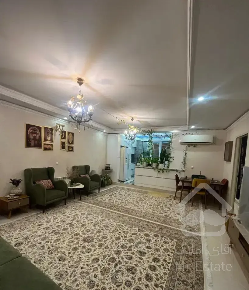 آپارتمان ۸۷متری/خیابان احمدی پور/خانم تاجیک