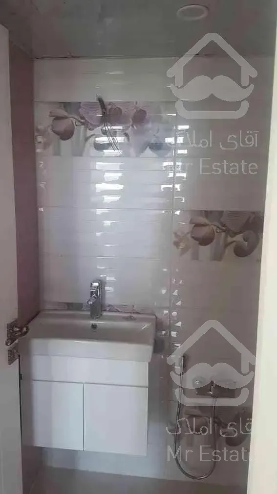 فروش واحد ۱۲۰ متری سه خواب نوساز در فردوس غرب