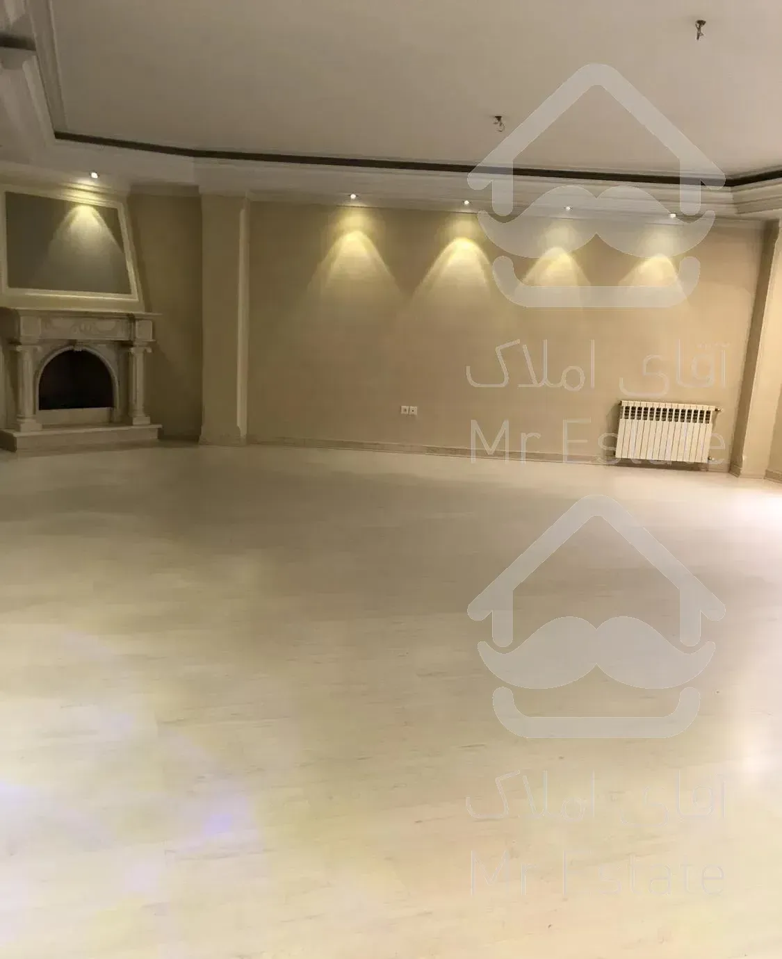 ١٦٠متر٣خوابه ٨ساله