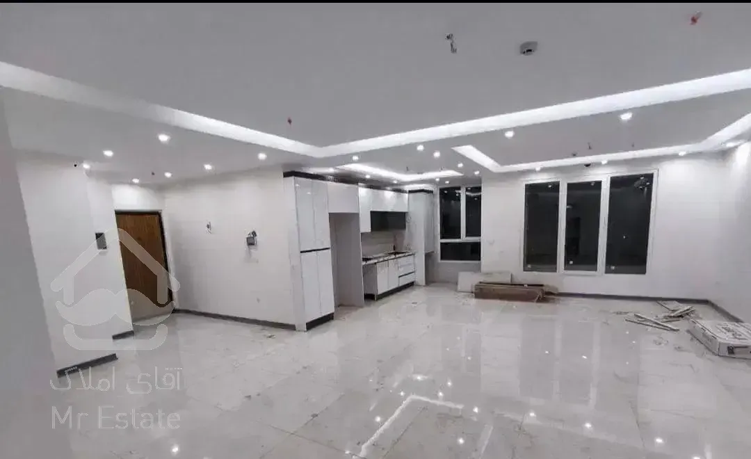 فروش130 متر سه خواب دو پارکینگ نیرو هوایی